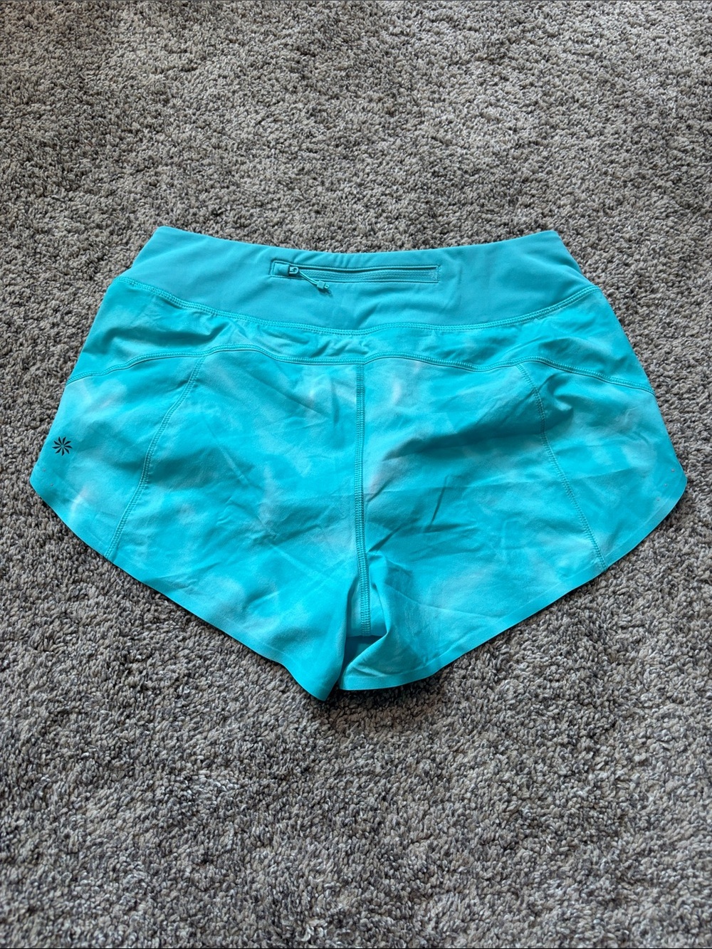 Athleta Run With It Shorts size small NWT - Picture 4 of 4